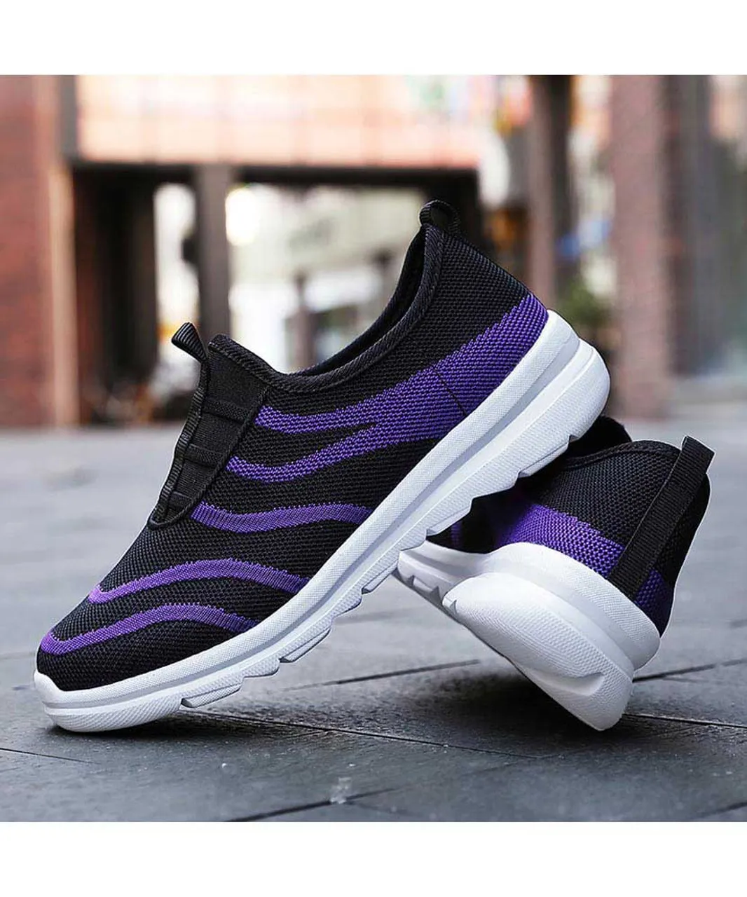 Black stripe pattern casual slip on shoe sneaker