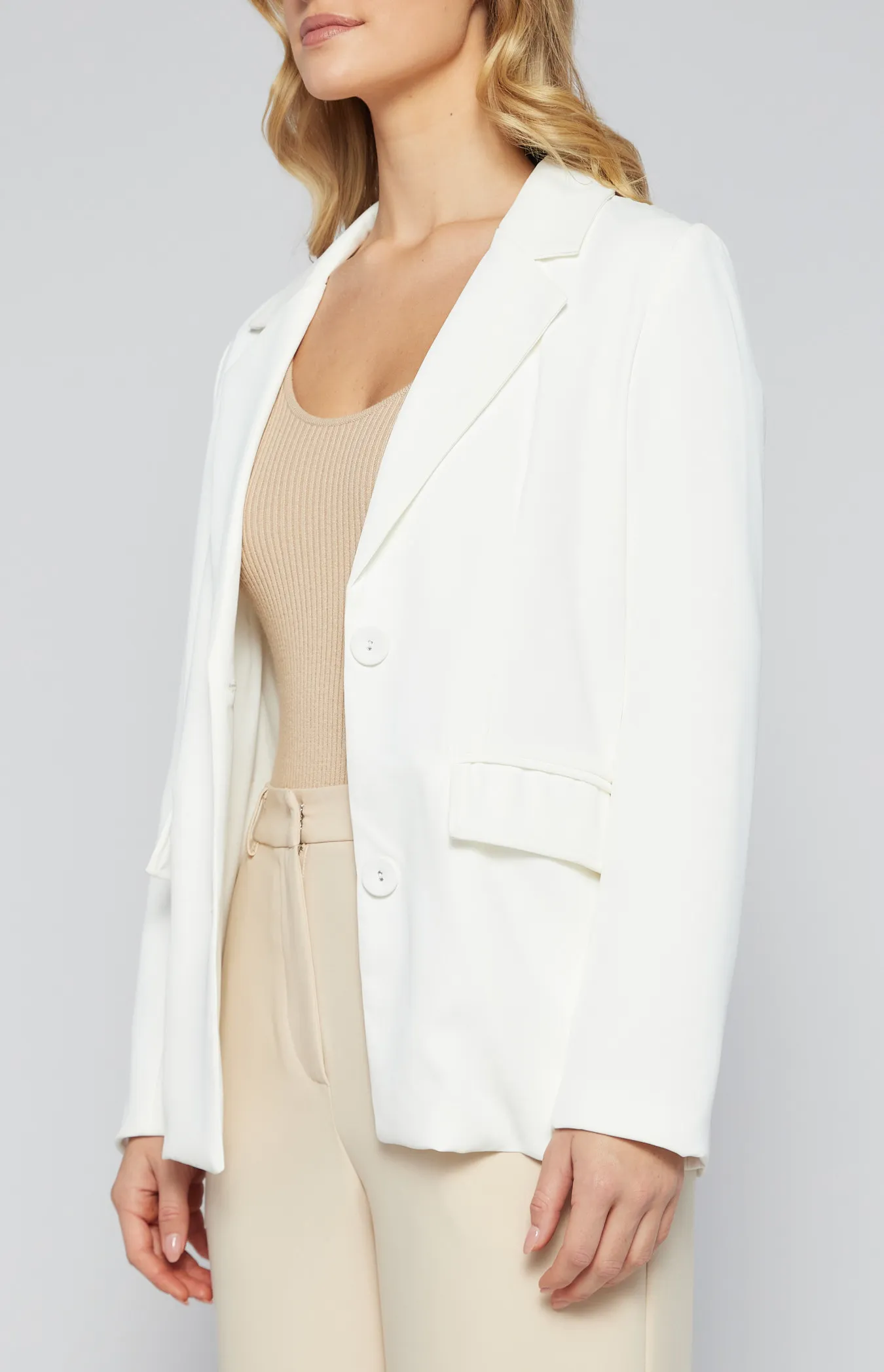 Boyfriend Blazer with Functional Pockets (SJT365-2B)