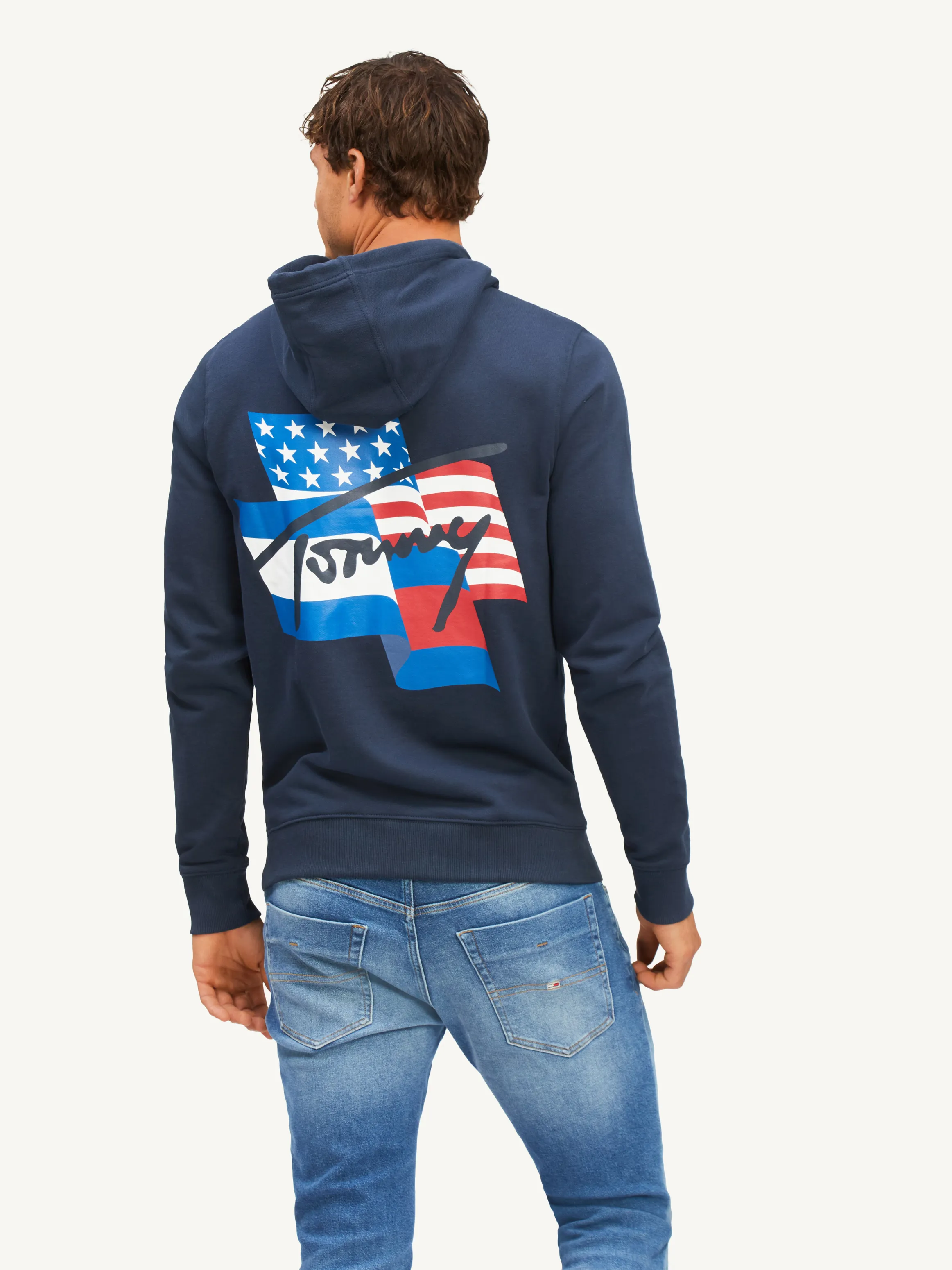 Flag Graphic Hoodie | Sweatshirts & Hoodies | Tommy Hilfiger