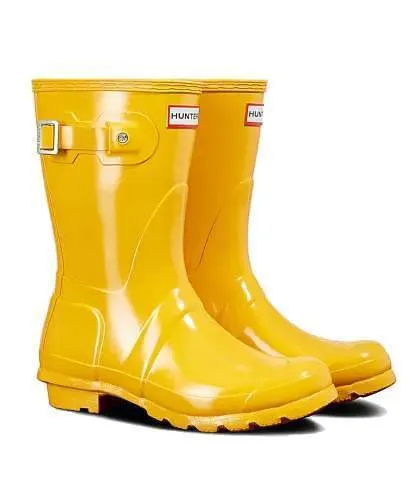 Hunter Women’s Original Short Gloss Rain Boots – Yellow