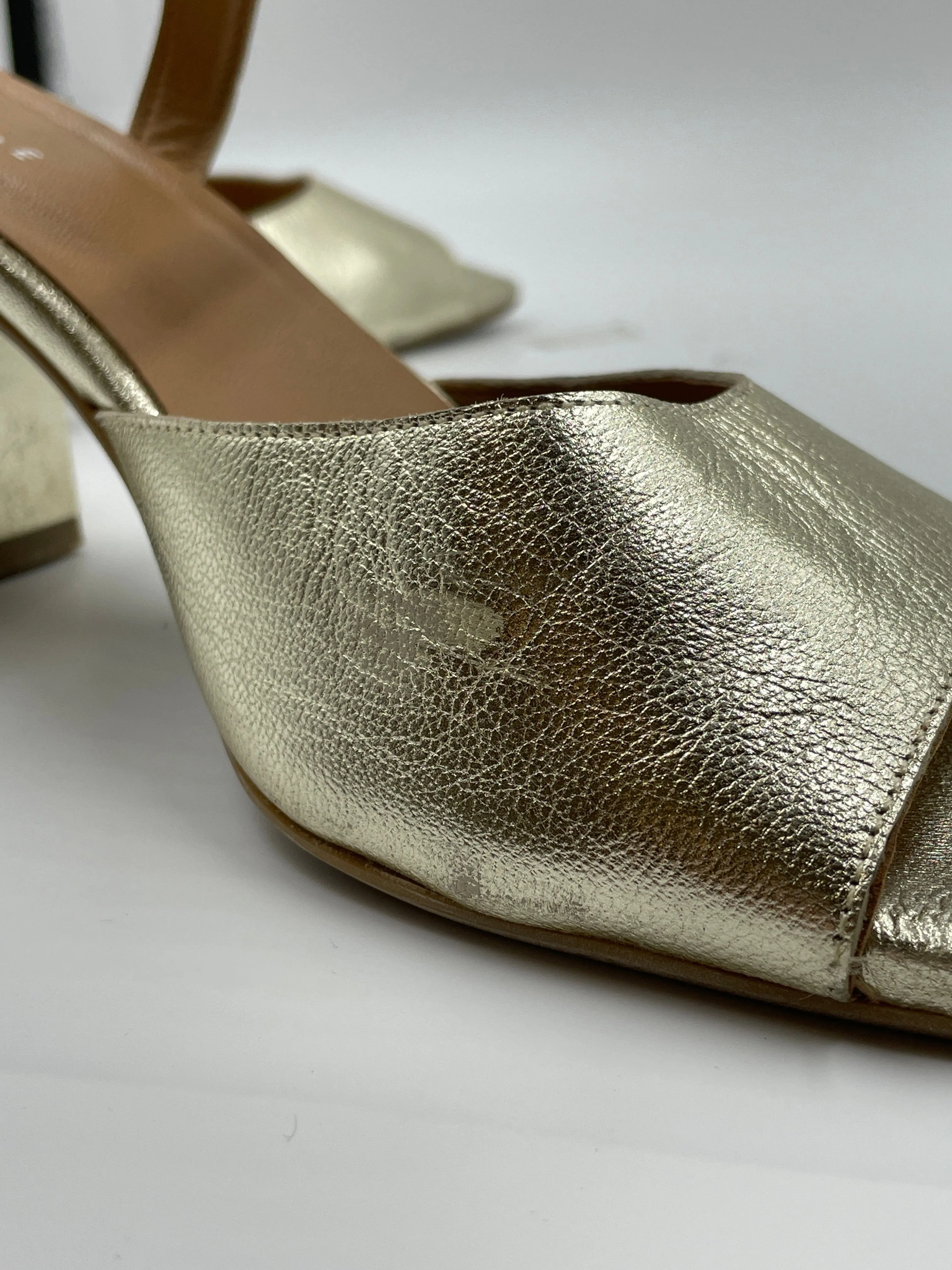 Imperfect Zamora Gold Heel