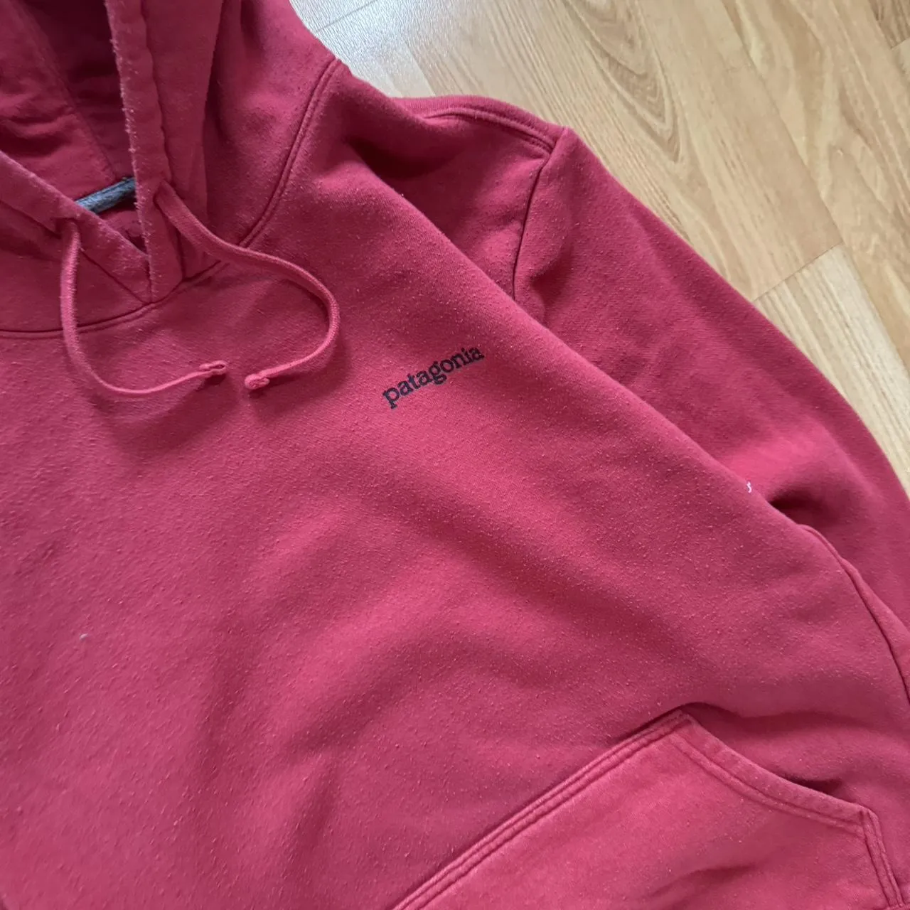 Patagonia Men's Red and Burgundy Hoodie